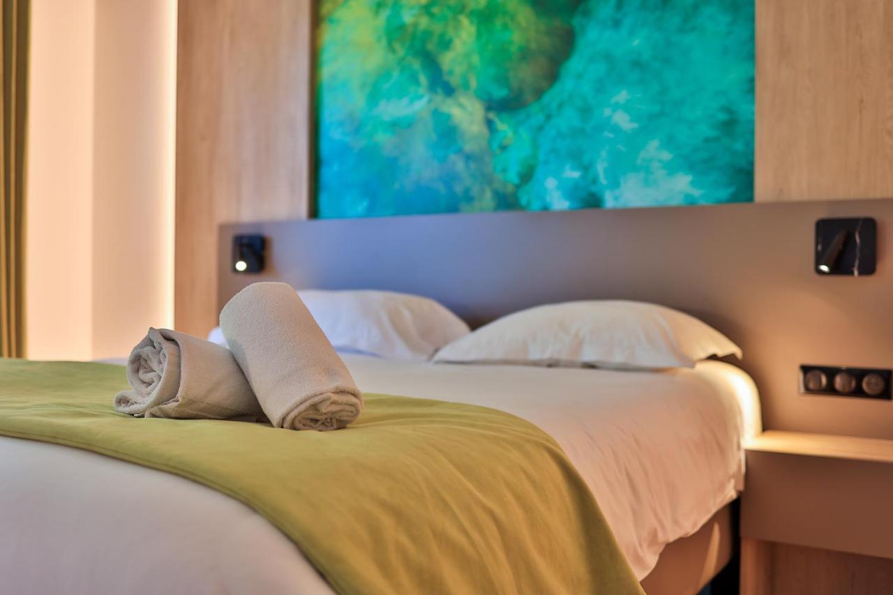 Logis Hotel & Spa Dejeunez Sous L'Arbre Русе Экстерьер фото