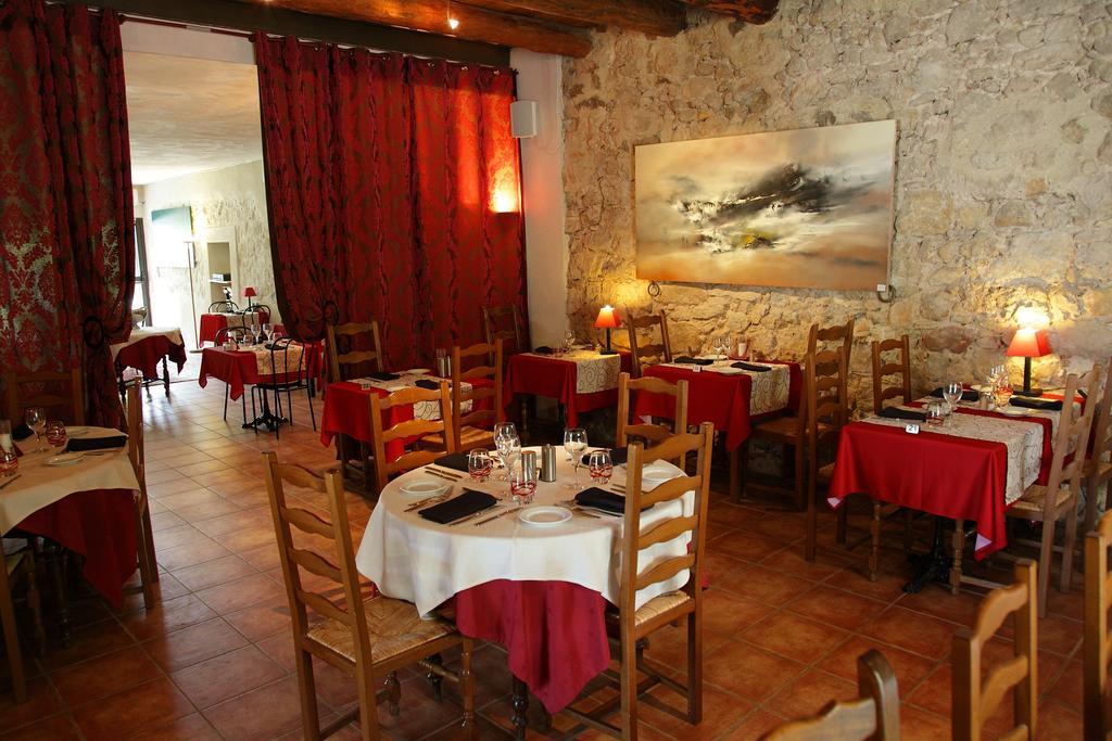 Logis Hotel & Spa Dejeunez Sous L'Arbre Русе Экстерьер фото
